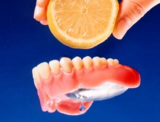 トルティッシュ義歯.jpg